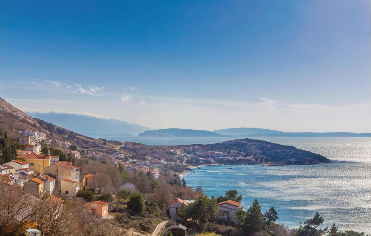 Awesome Apartment In Stara Baska 1 With Kitchen Εξωτερικό φωτογραφία