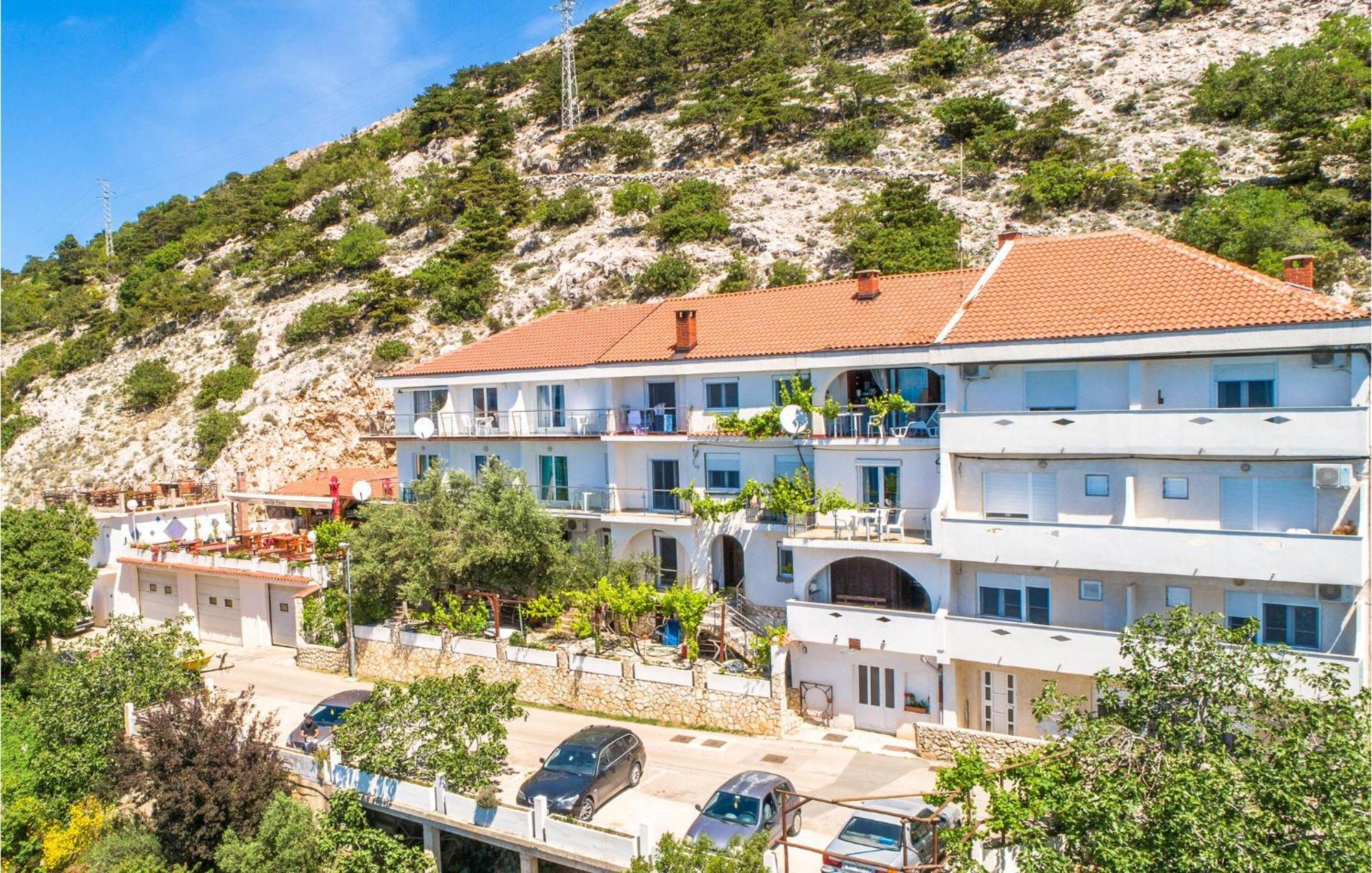 Awesome Apartment In Stara Baska 1 With Kitchen Εξωτερικό φωτογραφία